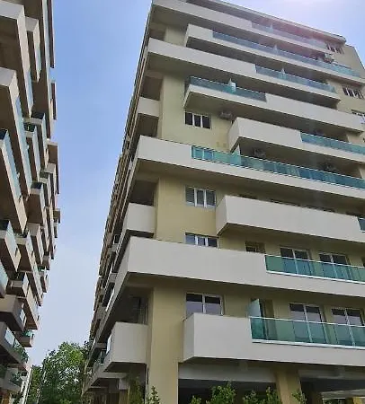 2 Moonlight Et 1 Apartment *