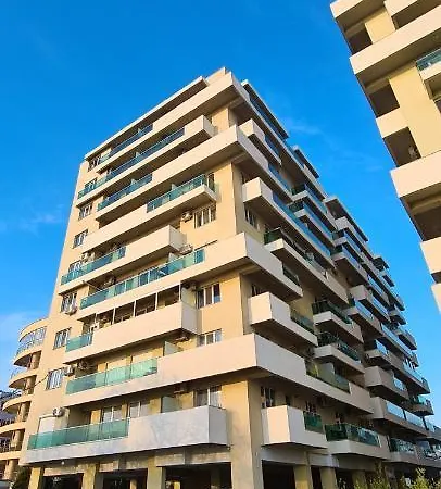 2 Moonlight Et 1 Apartment *