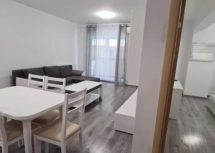 2 Moonlight Et 1 Ap 107 مامايا