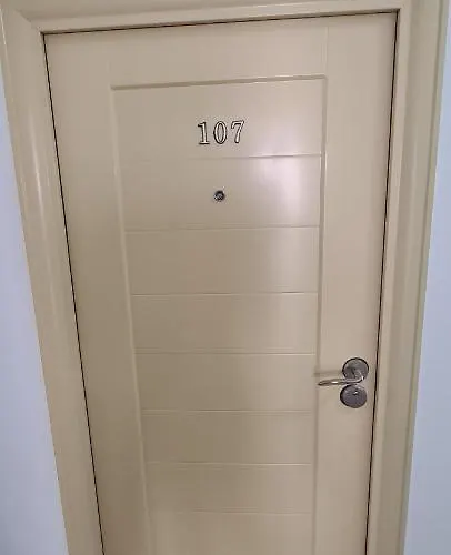 2 Moonlight Et 1 Ap 107 *