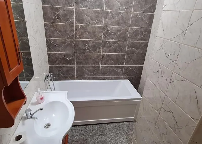 2 Moonlight Et 1 Ap 107 * مامايا